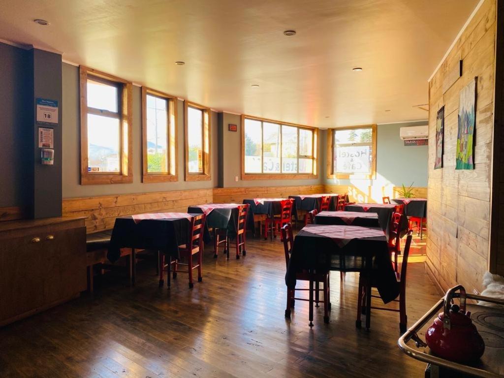 קויאיקה Hostal Esquina Patagonica מראה חיצוני תמונה