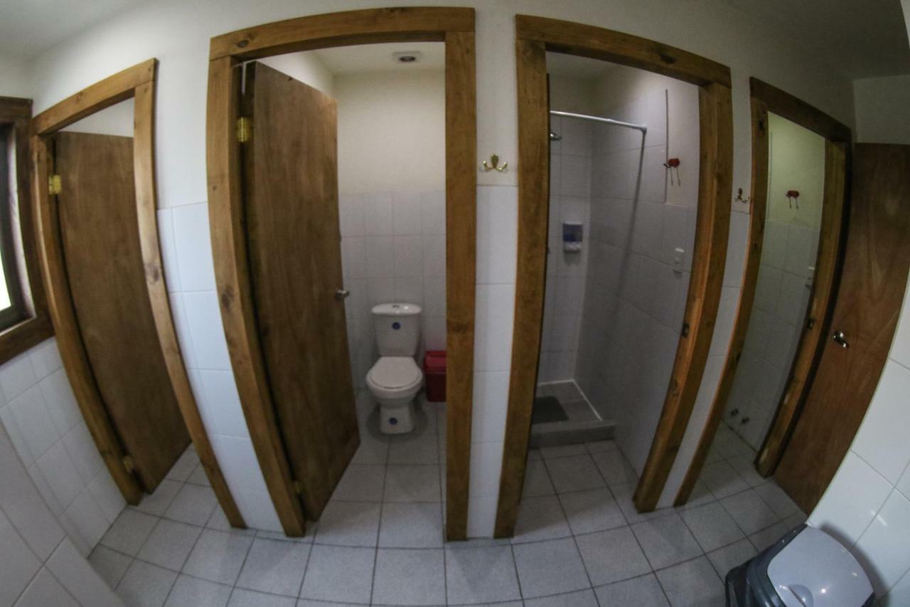 קויאיקה Hostal Esquina Patagonica מראה חיצוני תמונה